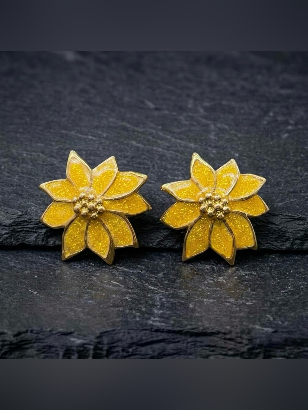 Vintage 80s Avon Yellow Glitter Enamel Poinsettia Gold Tone Clip On Earrings